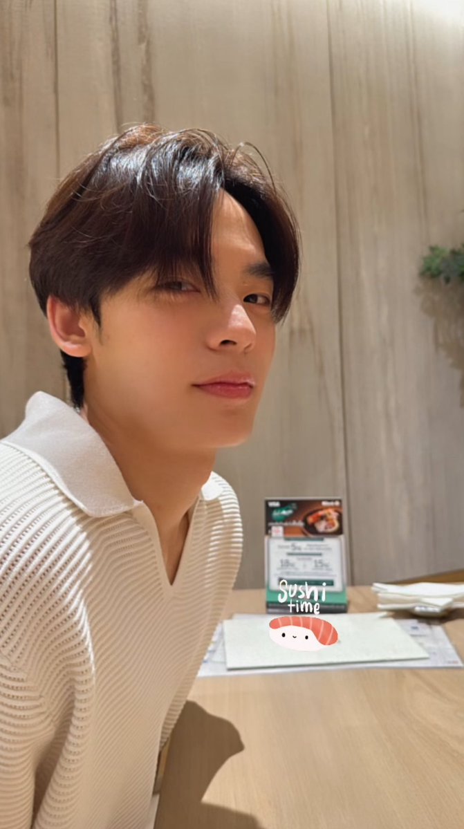 ‎mr𓈒 𝒷okแบ้ก 🦮 tweet media