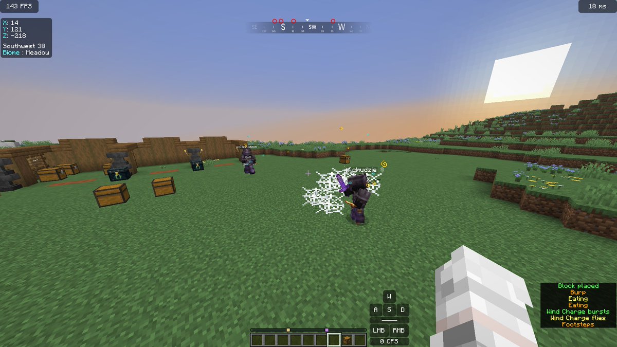 Mystroblade_'s tweet image. PVP training in progress... Its funny #sharpcake