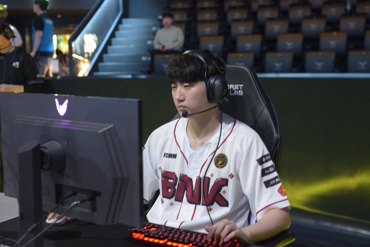 Shadow Corporation (eSports Agency) tweet media