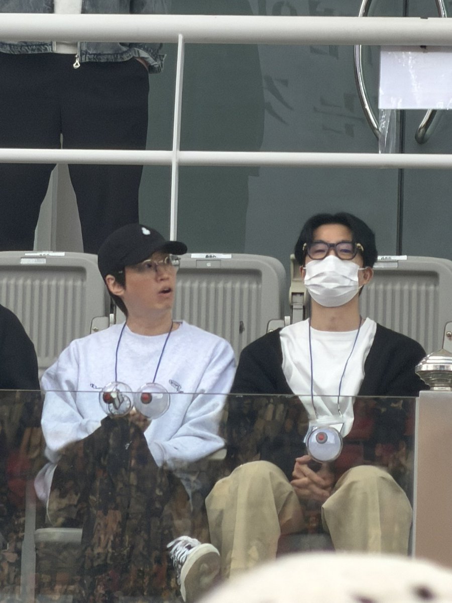 막w-f10_슙슙 tweet media