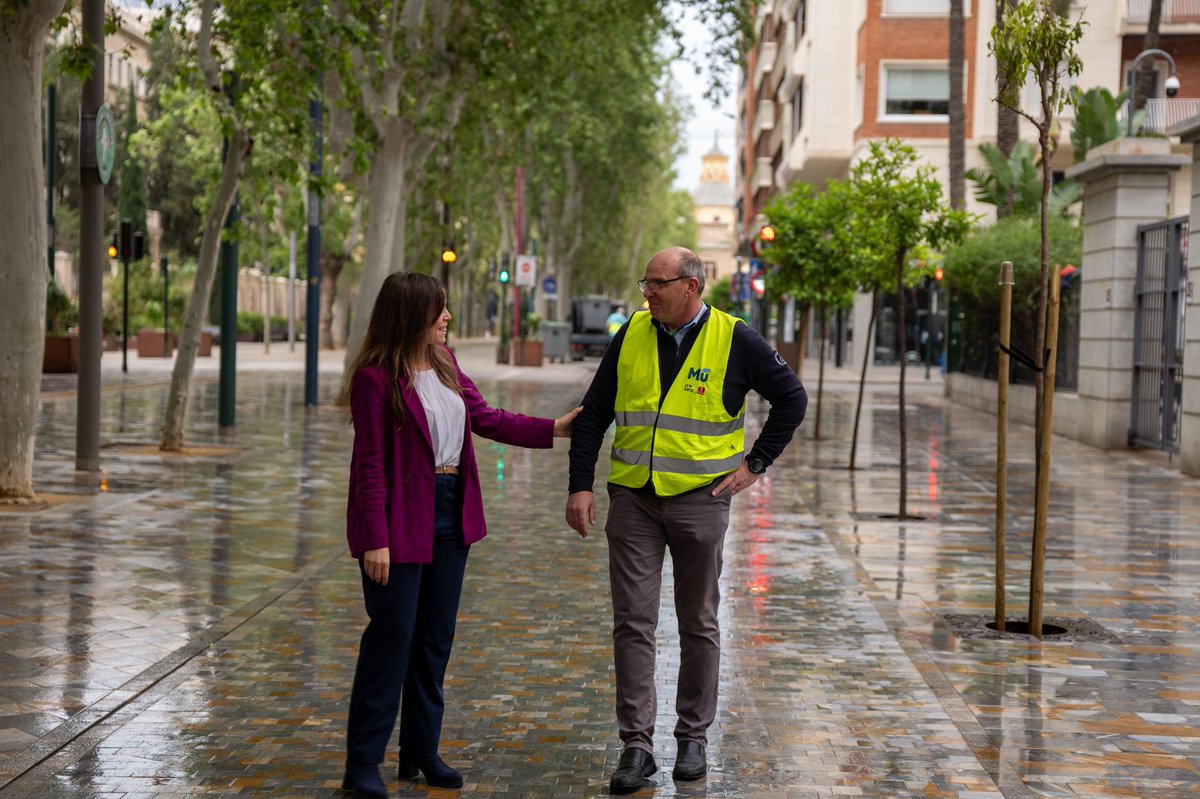 AytoMurcia's tweet photo. 📢 El operativo especial de limpieza culmina con éxito tras un Entierro de la Sardina multitudinario.

https://t.co/HGNpZbU6vT https://t.co/nZKJ1HVlnK