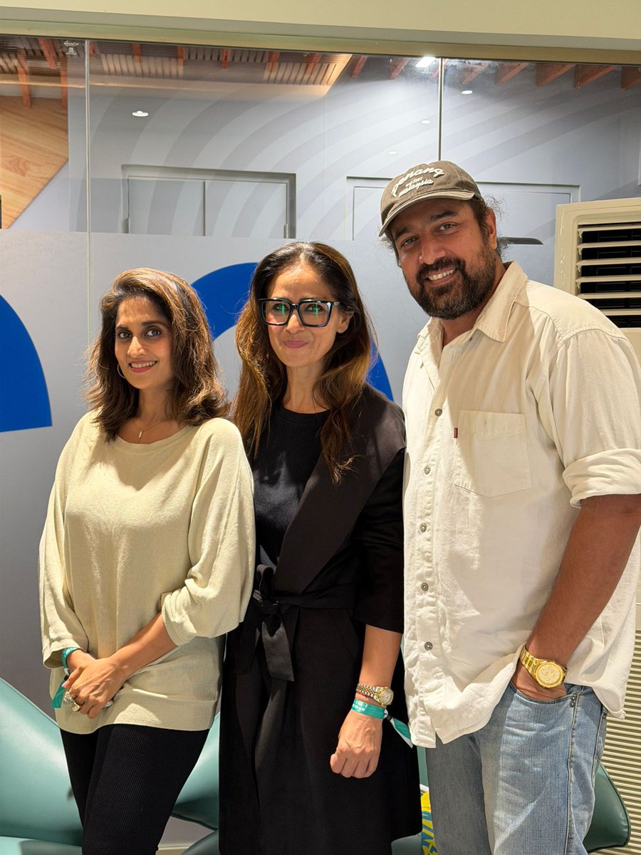 Yellow nights, loud cheers &amp; the best company! Last evening was all heart 💛  and a winning one for CSK 🦁 #WhistlePodu