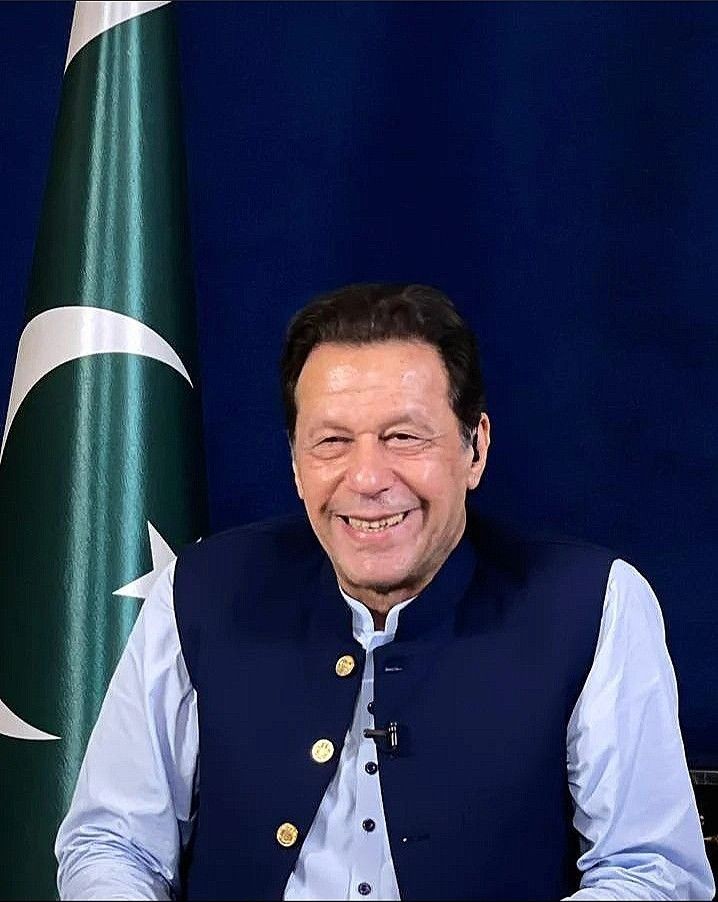 KaliwalYam's tweet photo. اس ملنگ کو جتنا منظرِ عام سے ہٹانے کی کوشش ہوتی ہے، وہ اتنے ہی زوردار طریقے سے پلٹ کر پہلے سے زیادہ ناگزیر بن جاتا ہے 🔥 https://t.co/dDsKkU8VFM