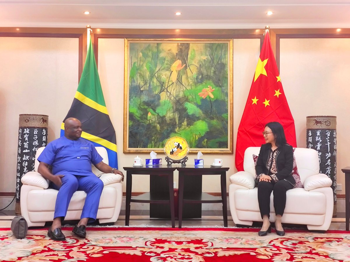 ChenMingjian_CN's tweet photo. Congrats on your new posting to China, Amb. Dr. Suleiman Haji Suleiman. With our collective efforts, I believe China-Tanzania friendship will grow ever stronger. Wish you enjoy your stay in China! https://t.co/DTANIck1kV