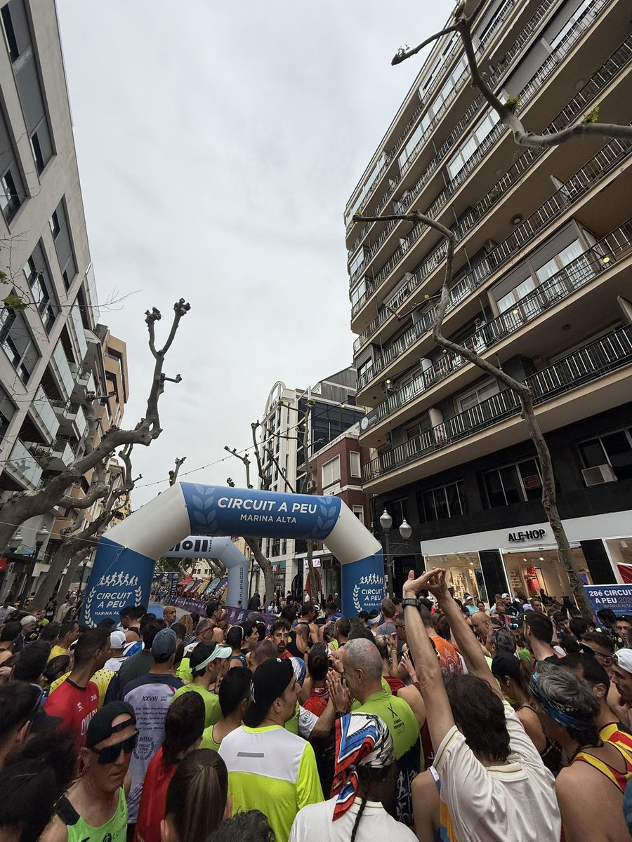 Valen 🍊 tweet media