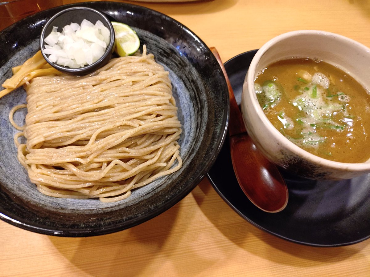 夏野 菜。　@神戸艦中心オンリー　山-9 tweet media