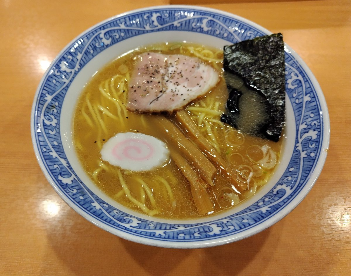 カメアル tweet media