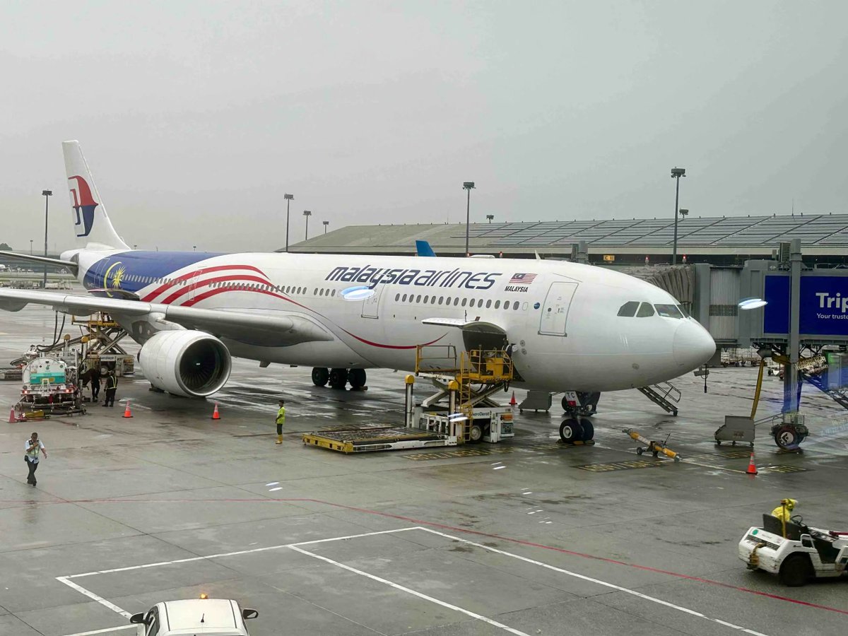 Avgeek Jan tweet media