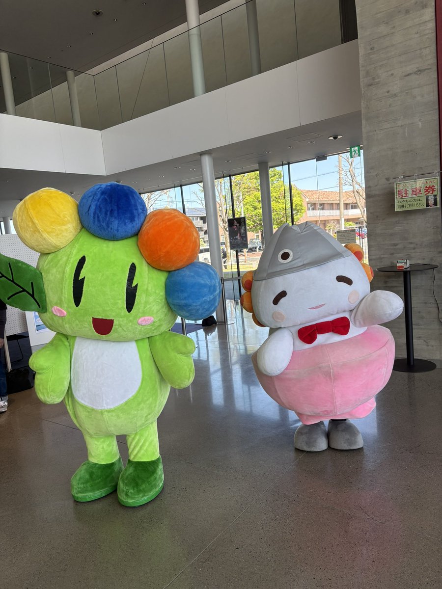 yamacge's tweet image. 浪江の空気を感じた太田市😌
うけどんも浪江町長も来てくれて…
やはり牛来さんの口から聞く浪江の事、当時葛藤して作った曲の事…
ほんとはね…の想いを声を詰まらせながら歌う牛来さんの歌は、本当に心に沁みました
ありがとうございました🙏

#牛来美佳
#いつかまた浪江の空を
#G-namieプロジェクト