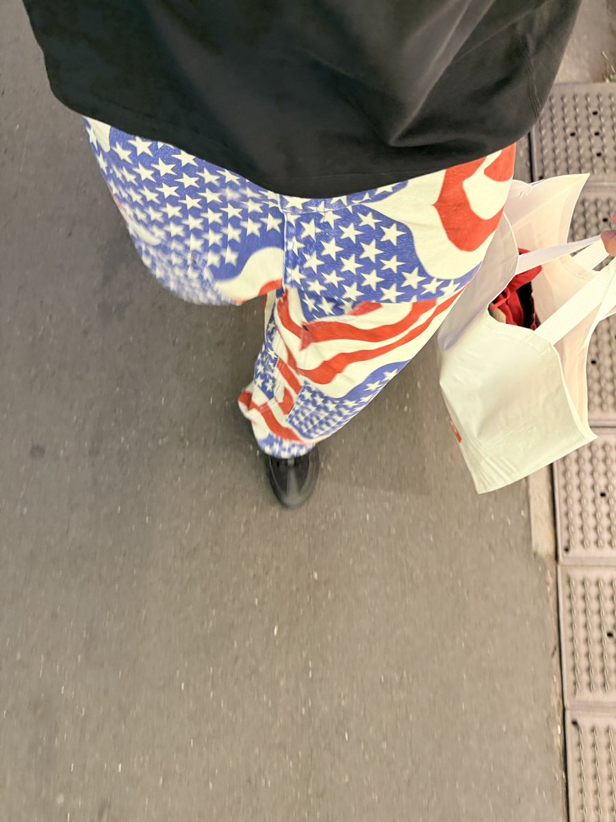 KARA6sango's tweet image. 散財💸

#Supreme
#シュプリーム