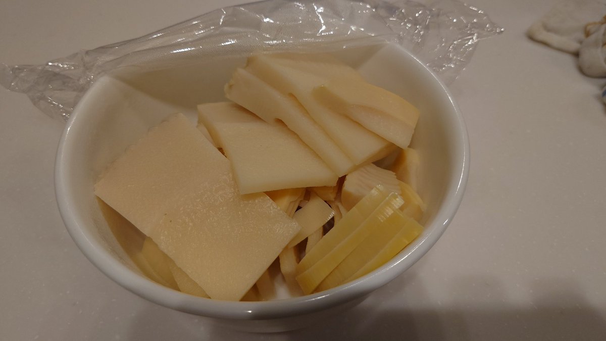 みどりぷろだくしょん tweet media