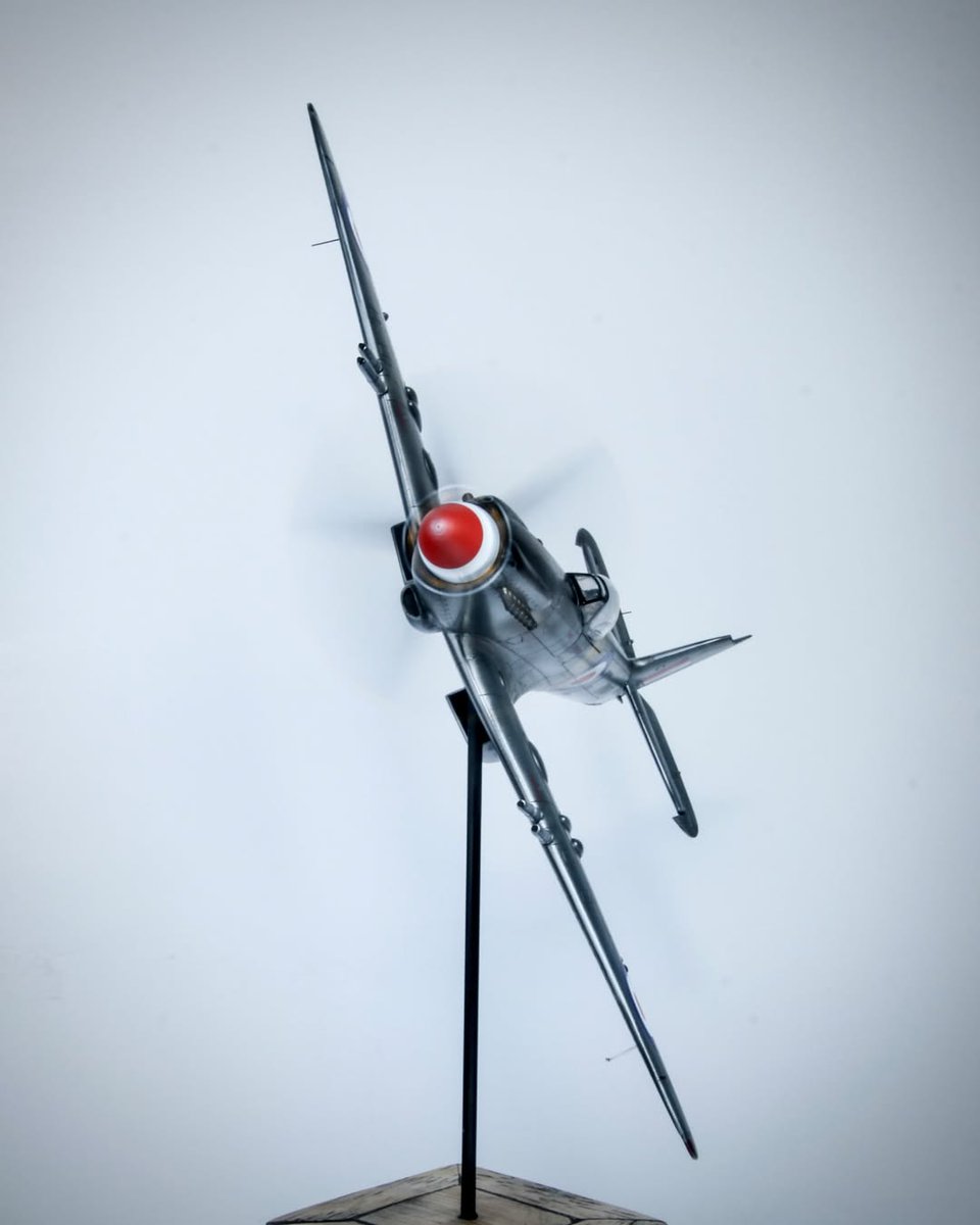 Airfix's tweet image. What’s on your workbench this weekend?

Here’s a recently completed 1:48 scale Supermarine Spitfire F.Mk.22/24

Great work, Jasper! 👏

📸 Ig/ sir_spamalot_12 

Shop the Spitfire range: ow.ly/fLJ050YGX2R 👈

#Airfix #ScaleModelling #ScaleModels #Spitfire