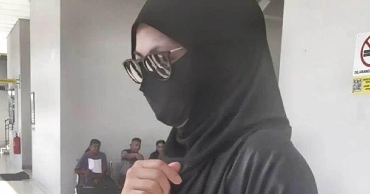 hmetromy's tweet image. #Rap Azar Azmi, 37, mengakui merindui kehidupan lalu sekali gus bertekad mahu mendapatkan hidup yang diinginkan dengan bangkit semula. 

hmetro.com.my/rap/rapextra/2…