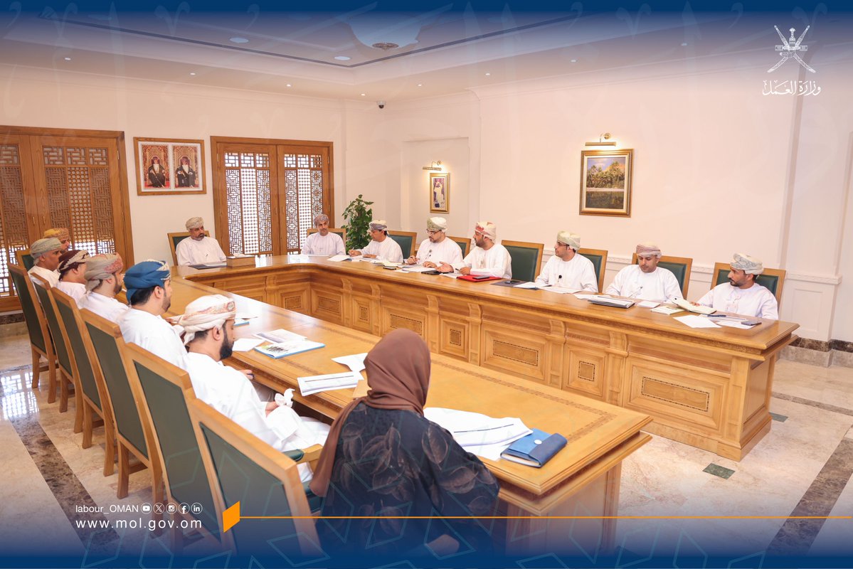 وزارة العمل -سلطنة عُمان tweet media