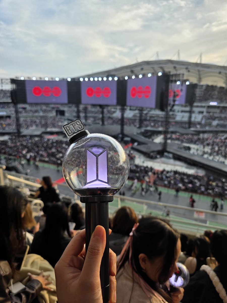 꾸기미니⁷🐰💜🐥 tweet media