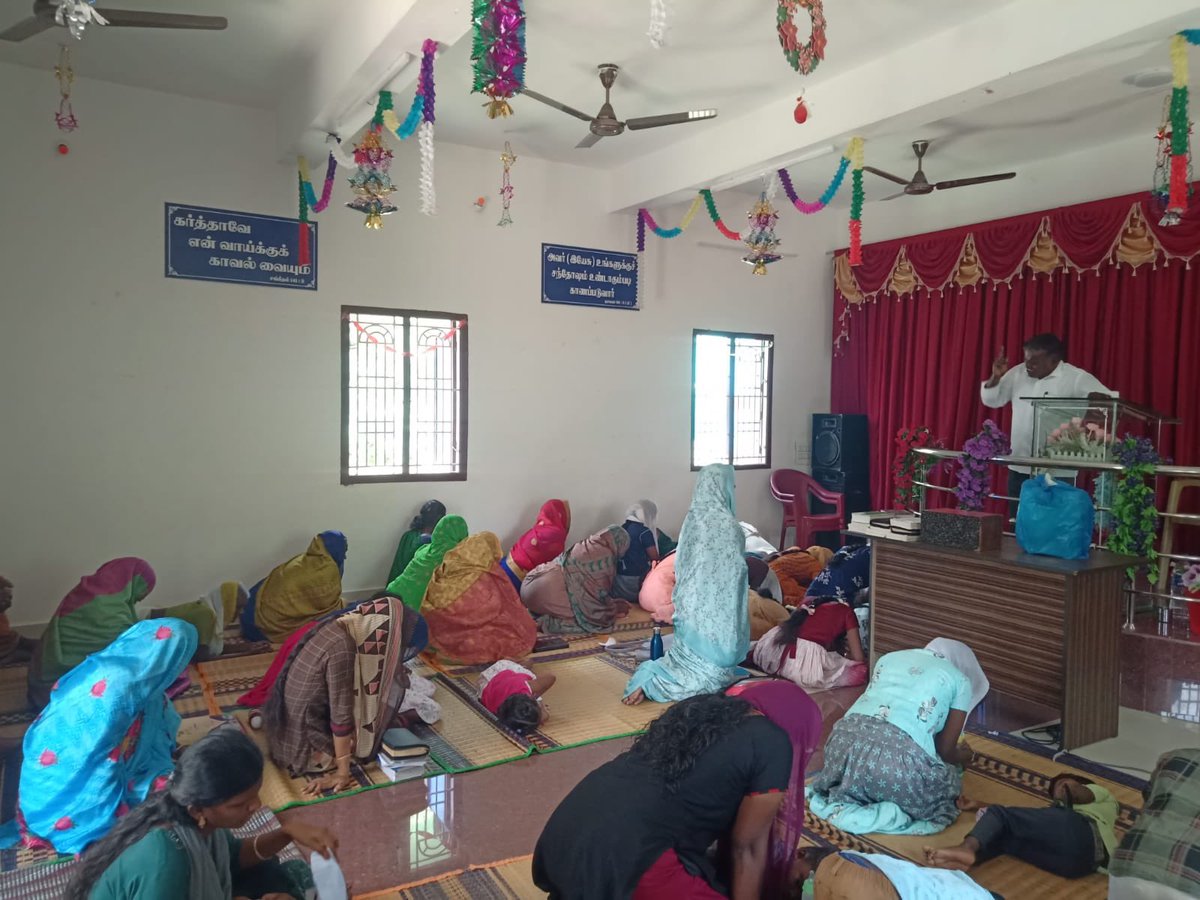 JSabaothCChurch's tweet image. A Blessed Sunday in His Presence
Worship that fills the heart with peace
Grace that renews and strengthens
All praise, honor to Jesus alone 
#JehovahSabaothCalvaryChurch #PastorSAbrahamRajkumar #SundayService #Jesus #GraceFilled #BlessedService