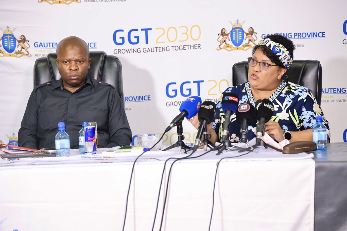 EducationGP1's tweet image. 📸: MEC @LebogangMaile1 outlines the State of Education in Gauteng.

📍Braynston High School

#GrowingGautengTogether