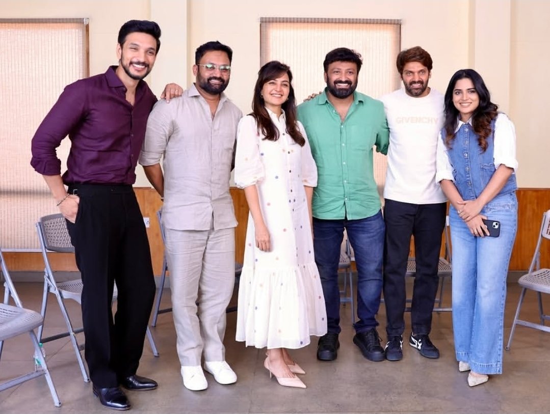 AllIndiaGRKFC's tweet photo. #MrX Pre-Release interviews
@Gautham_Karthik
@arya_offl
#ManjuWarrier
@AnaghaOfficial
@itsmanuanand
@dhibuofficial
#GRK #gauthamramkarthik ๐ฅ #MrXfromApril17th https://t.co/PGRbw1r29g
