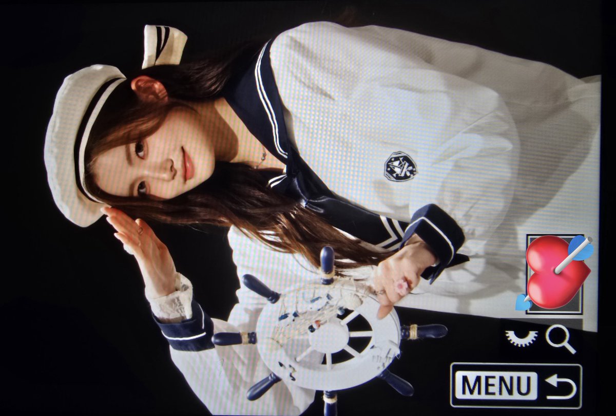 fall_in_luvS2's tweet photo. 260412 pre

🛳💙

#첫사랑 #CSR #수아 #SUA https://t.co/9KFyDgw7xX