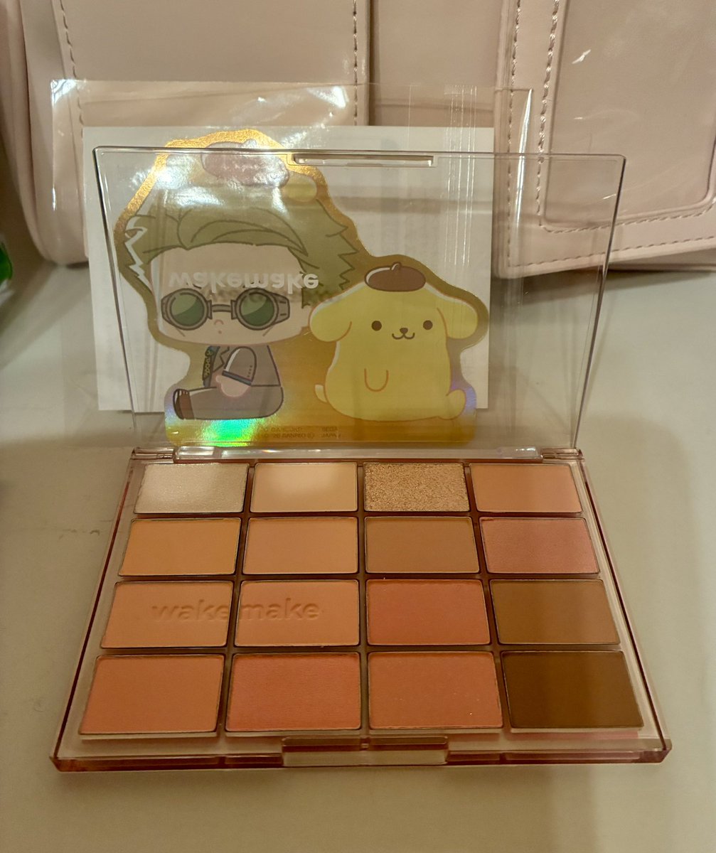 vongole_yummy's tweet image. ついポチったアイシャドウ届いた❣️
#wakemake