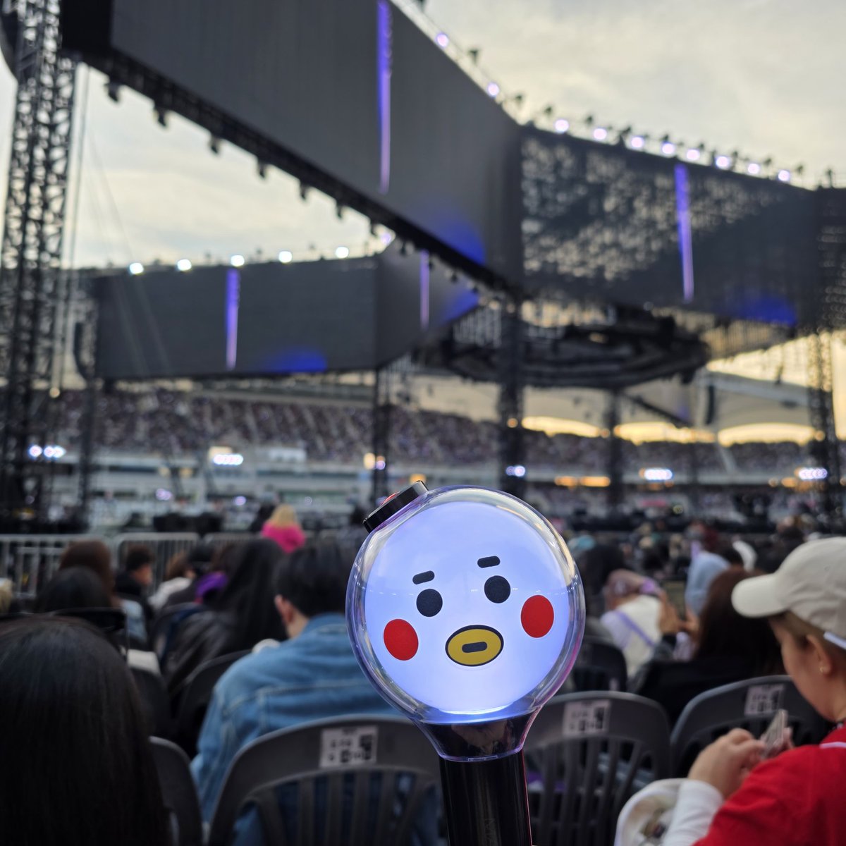 안왔으면  후회할뻔...
오늘은 잘 보이겠지?