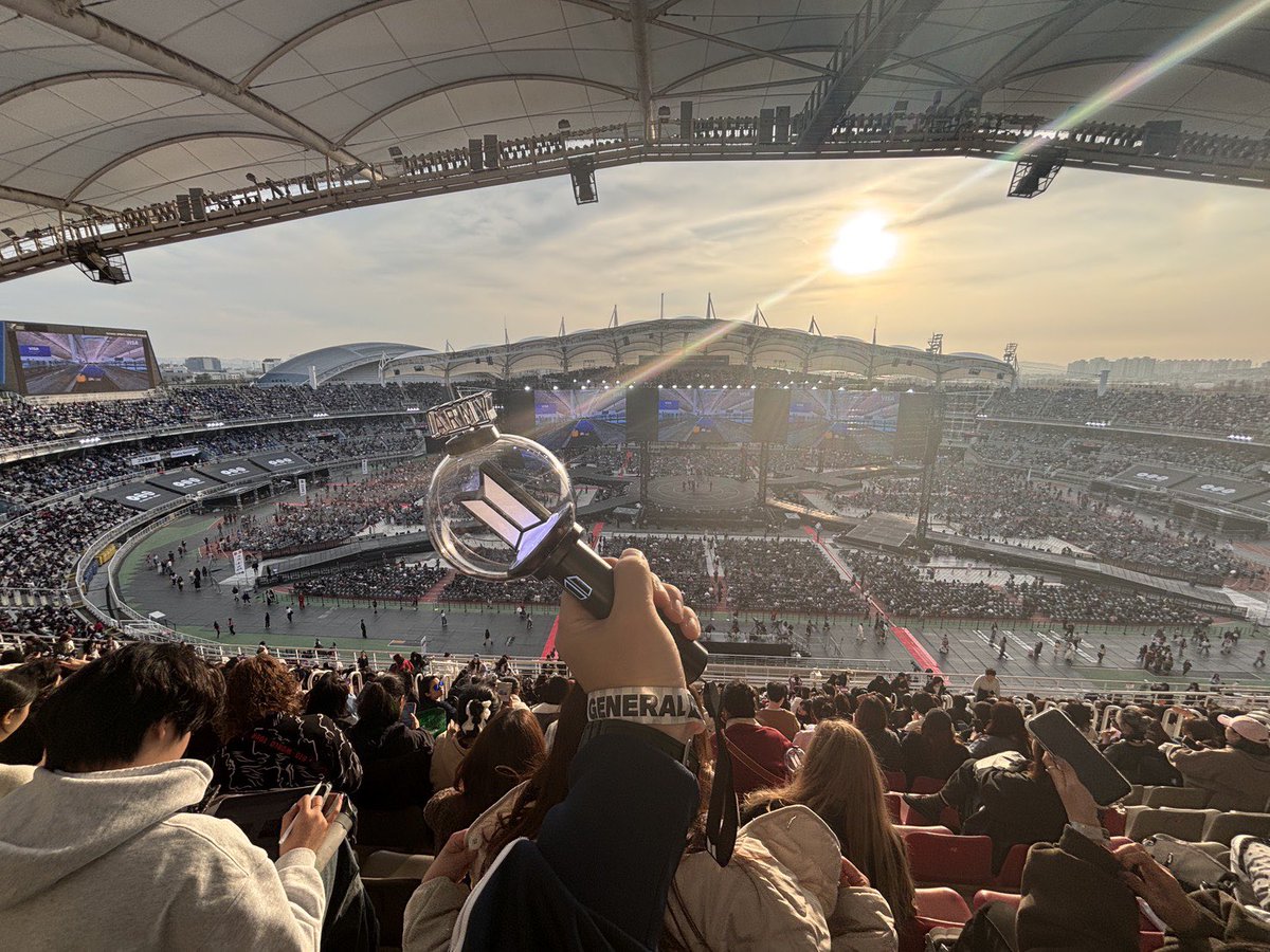 BTS Daily⁷ tweet media