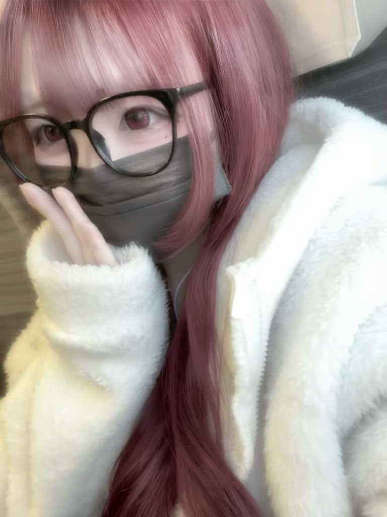 o_moti250's tweet photo. ねぇ、すき？   #自撮り界隈  #地雷女 https://t.co/nipMcped78