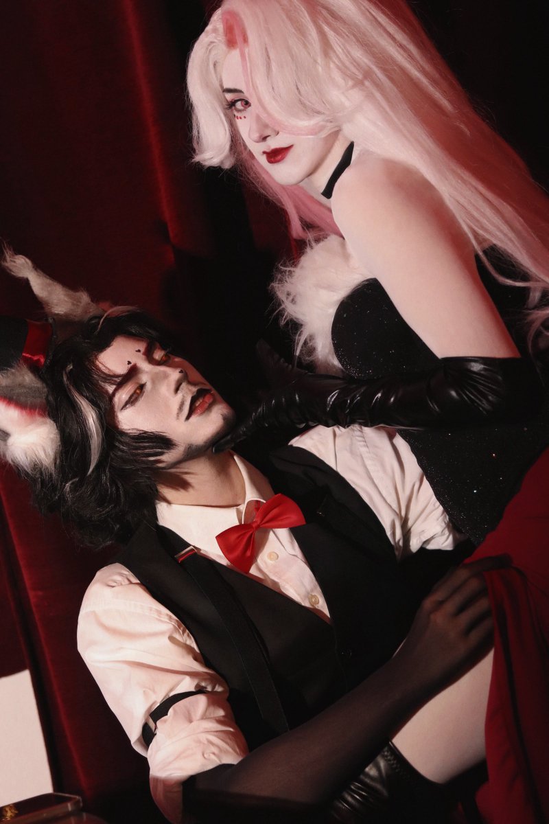 dakimchiart's tweet photo. "You play your final ace for a pretty face; tastes like Scotch and cigarettes" ❤️✨🥃

Husk &amp; Angel Dust - Hazbin Hotel

#hazbinhotel #huskerdust #husk #angeldust https://t.co/exP8JrYJaI