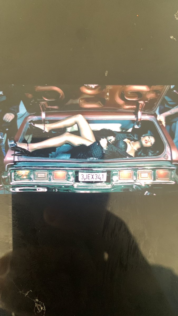 August Icon tweet media