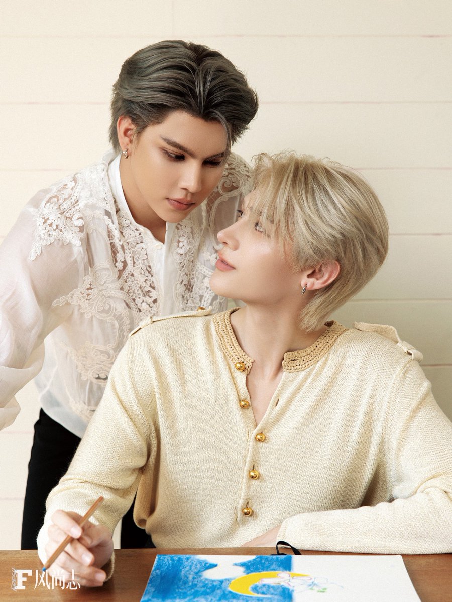 haegvum's tweet photo. husbands https://t.co/ZEFkDjAQe3