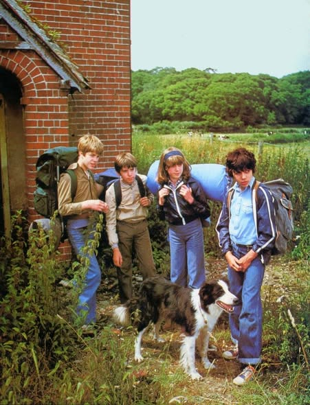 Ⓖⓔⓝⓔⓡⓐⓣⓘⓞⓝⓢ60708090📼🎙️✨ tweet media