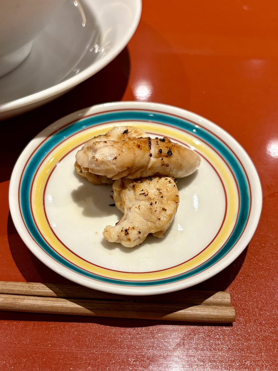 おため tweet media