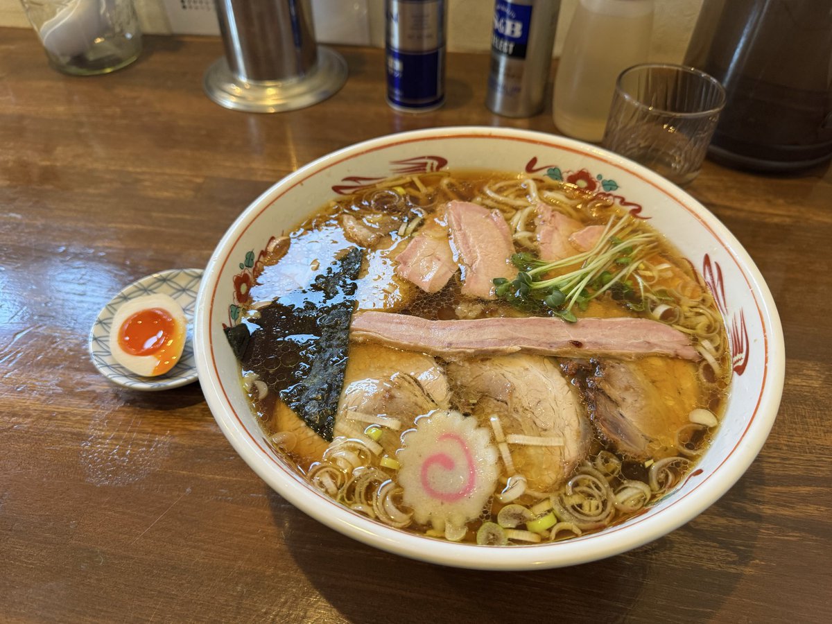 愉快な仲間達と白河ラーメンツーリング🏍️💨
#東北モタード
#尻痛い
#気のせいじゃなきゃ特盛きた
