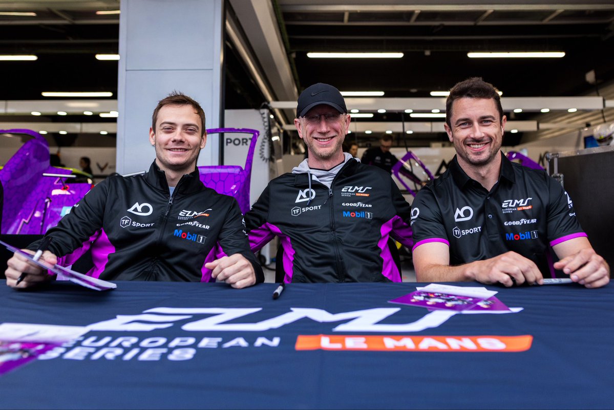 AO Racing 🦖 tweet media