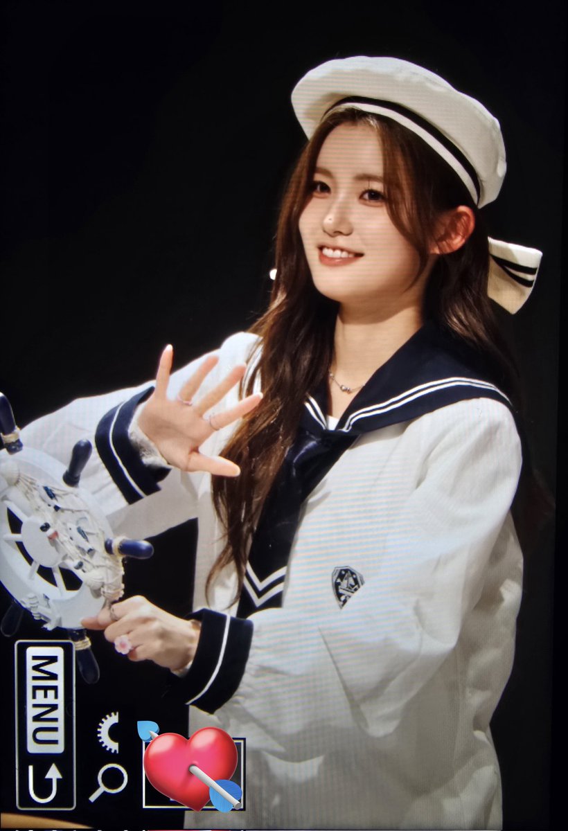 fall_in_luvS2's tweet photo. 260412 pre

초보 항해사 유수아💙
첫 운항이라 너무 신나요 ٩(◕‿◕｡)۶

#첫사랑 #CSR #수아 #SUA https://t.co/YlucqI99u7