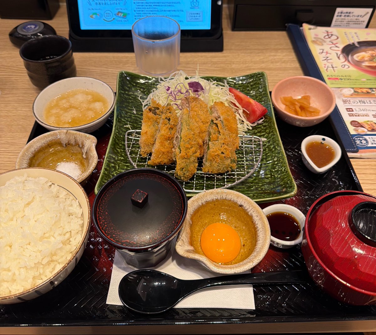 MoNoLith______'s tweet photo. 大戸屋 https://t.co/7Ho8b68nO0