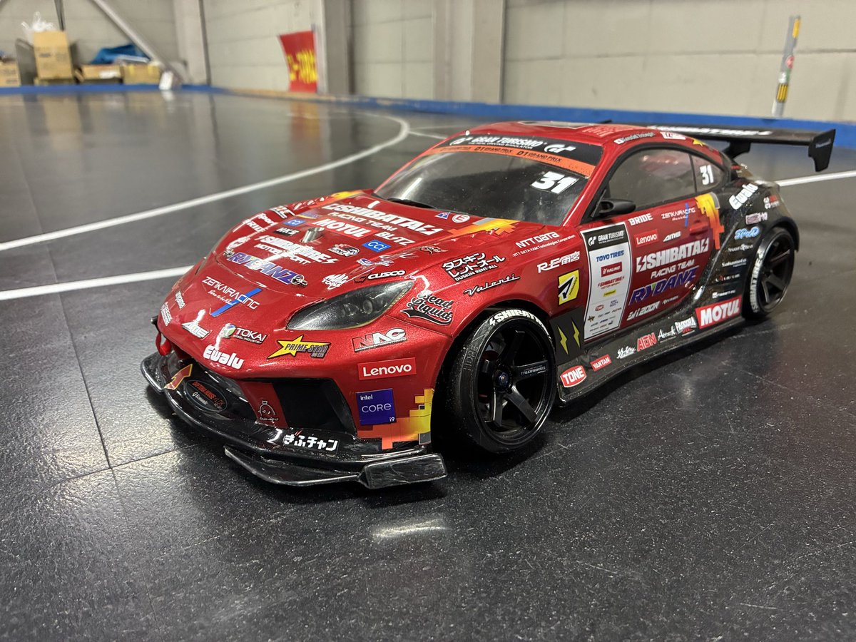 LX5OI3tw1POM0l1's tweet image. 今日は福岡に用事があり、ついでにラジコン三昧🤣

佐賀の三日月オフロードラジコンパークにて、久しぶりにハイエンドバギーにダートコースにてニンジャ、シェイクダウンやらいろいろ走れせて、からの！

スーパーラジコン博多にて買い出し&amp;amp;ドリラジ💨
#rccars
#三日月オフロードRCパーク