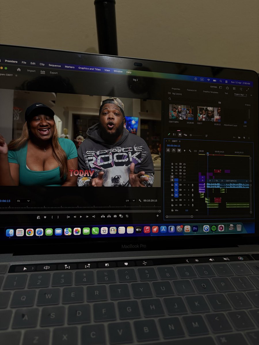 mr_hsnn's tweet image. Are you looking for a professional video editor? Dm me📥

#videoeditor #videoediting