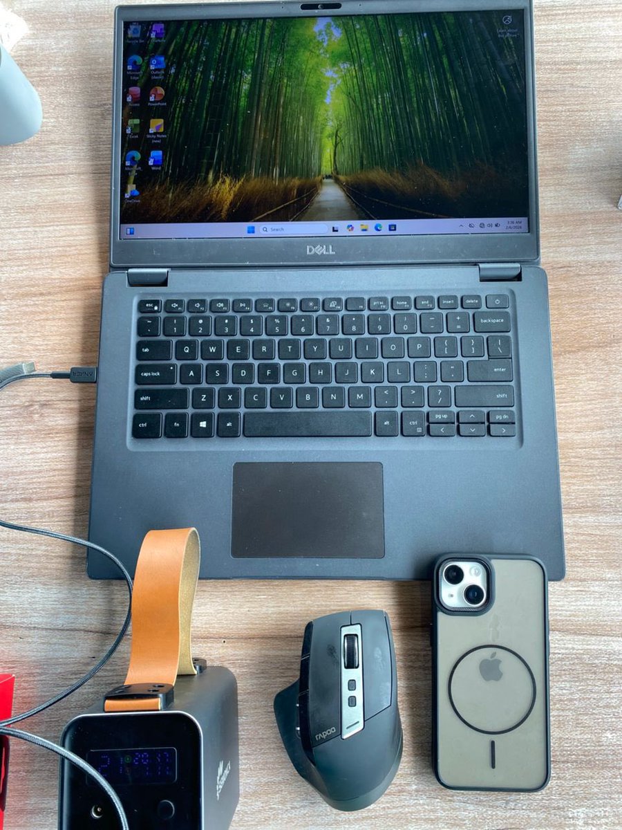 Val Gadgets tweet media