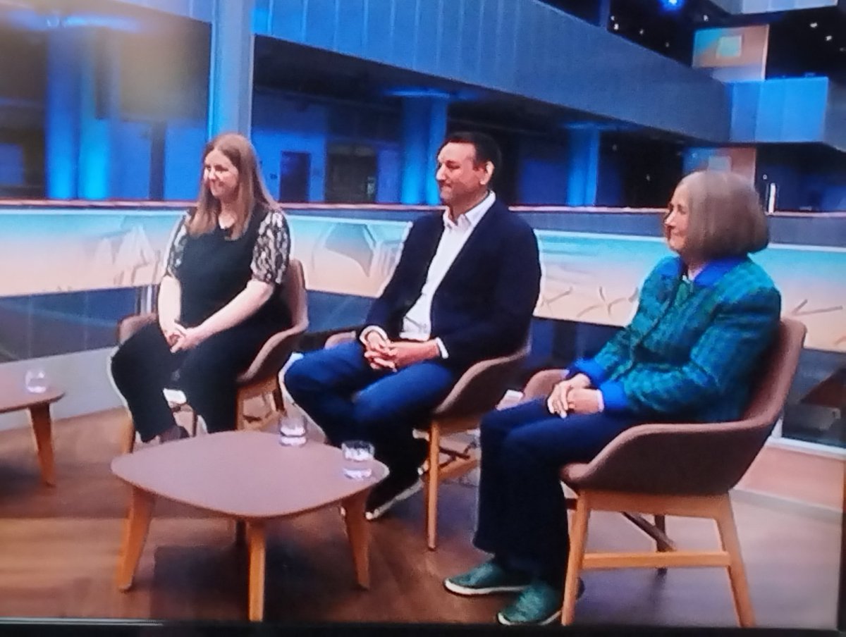 tozdee57's tweet photo. Despite the fact that #SNP #Scottish Health Secretary #NeilGray was on earlier, #TheSundayShow devoted more than half the show to opposition politicians from the Scottish #Greens, #Tories &amp; #Reform! Another 'fair &amp; impartial' example from the #Unionist mouthpiece! #BBCBias https://t.co/n6TJdDE0LT