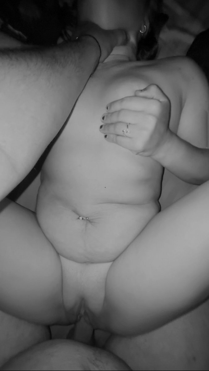 kinkyCouple88 tweet media