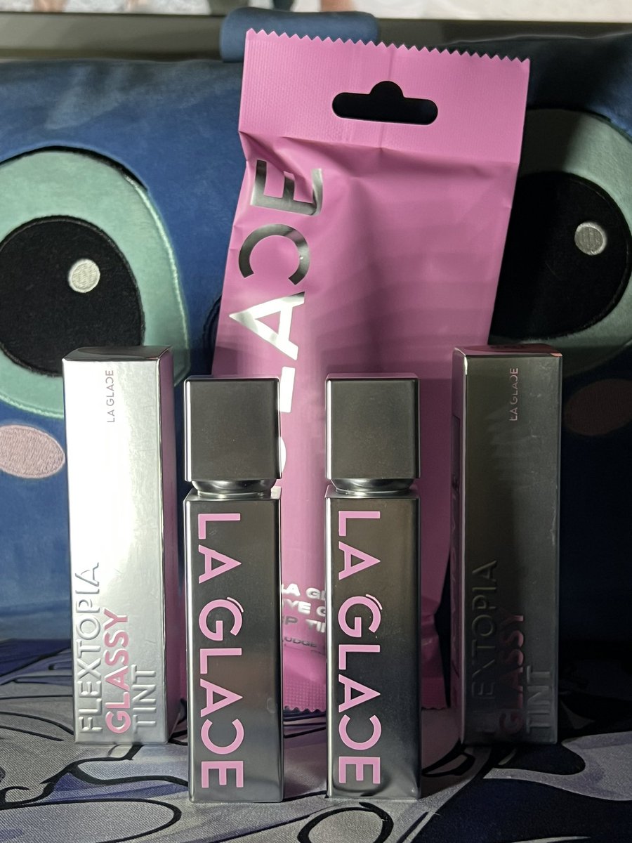 RWD1311's tweet photo. ส่งต่อ Laglace glassy tint แท่งละ 160 ค้าบ
สี 01 &amp; 02 (แค่สวอชสีที่มือ)

💕-ซื้อคู่ แถม lip remover 
💕-lip remover เดี่ยวๆ 100.-

#laglace #ส่งต่อลากลาส #ส่งต่อlaglace #โทนเนอร์แพด #ลากลาส #ส่งต่อคสอ #ส่งต่อเครื่องสำอาง #ส่งต่อสกินเเคร์ #ส่งต่อ #ใช้ดีบอกต่อ #Laglace https://t.co/dIfmUEstrm
