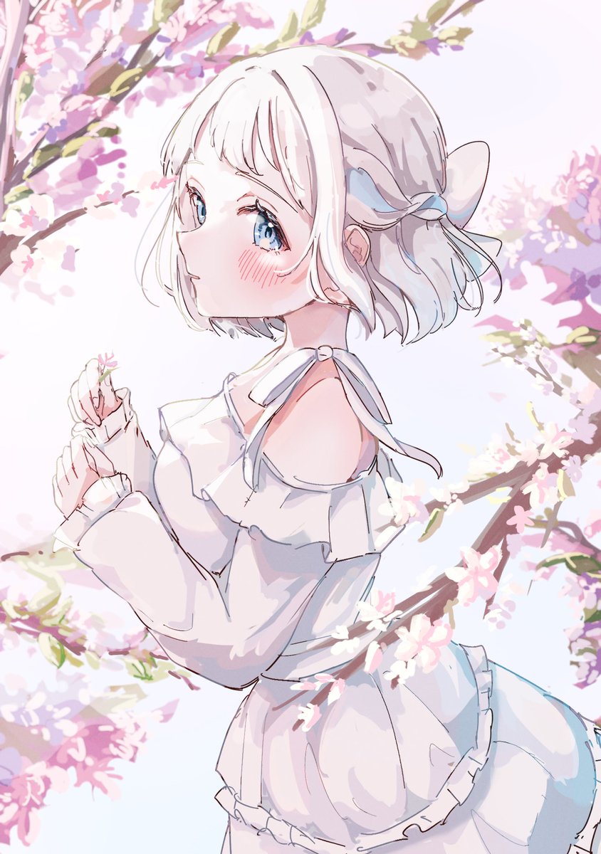 まるの tweet media