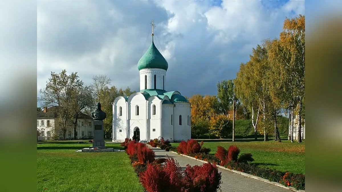 Вейгела tweet media