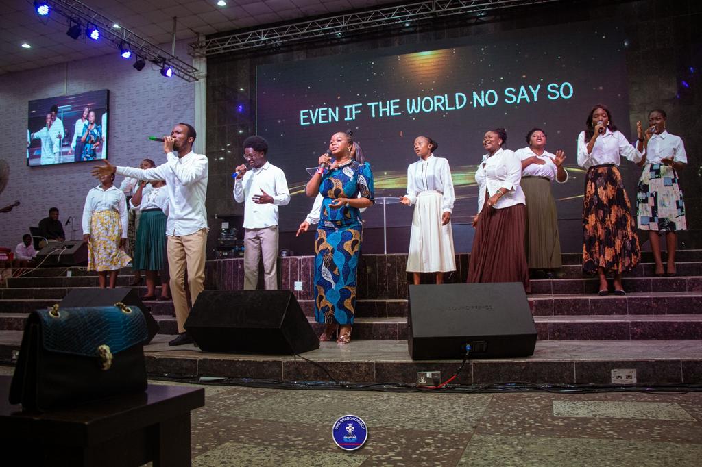 VBCmokola's tweet photo. #highlight 
#SundayService
#SpringService
#VBCMokola
#VineBranchChurch https://t.co/Ln7l4rSqQ2