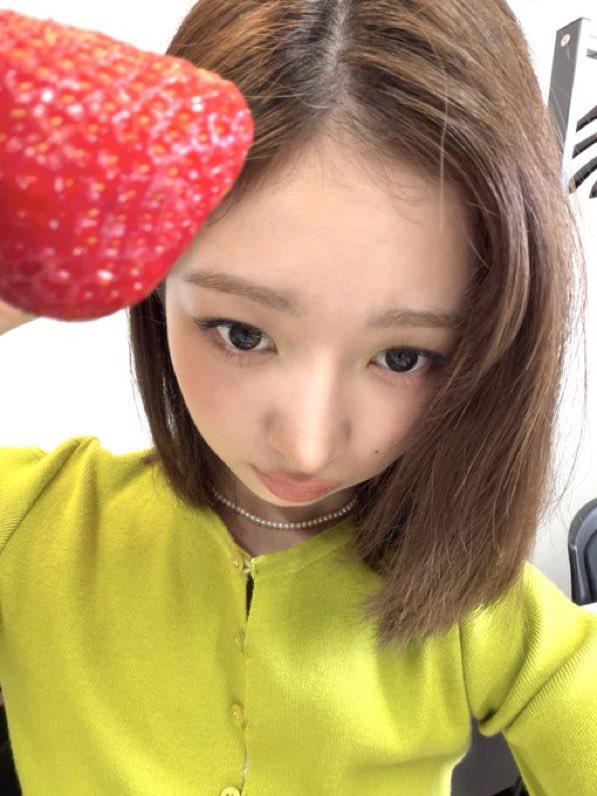 ive pics tweet media