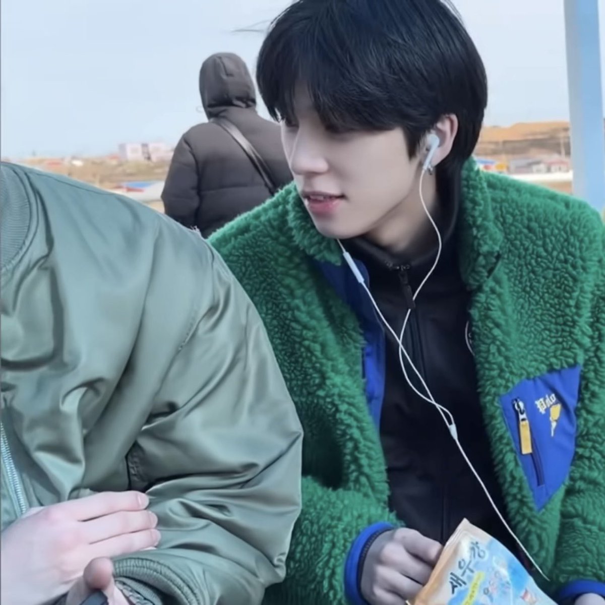 뮤 .ᐟ tweet media