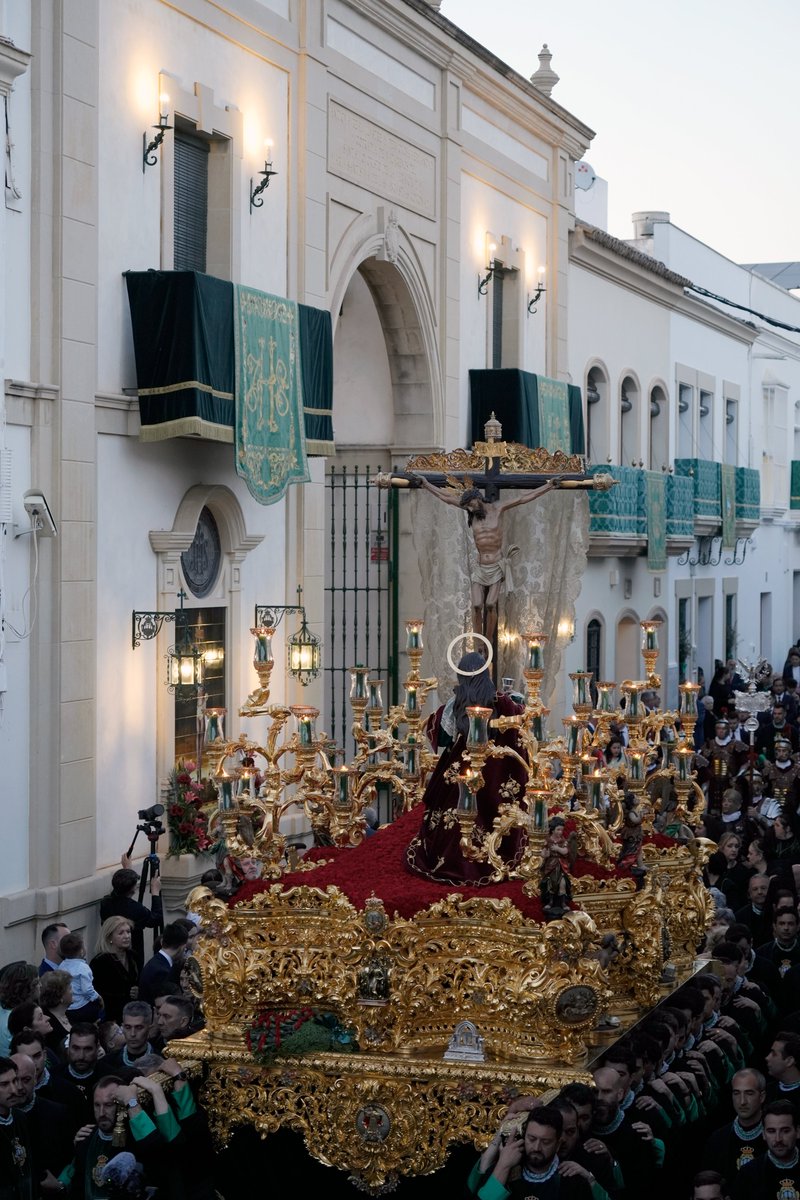 Hermandad de la Vera-Cruz de Alcalá del Río tweet media