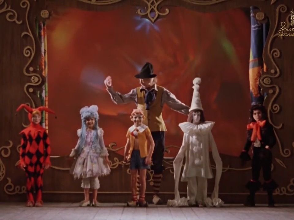 Mr. Whimsy tweet media