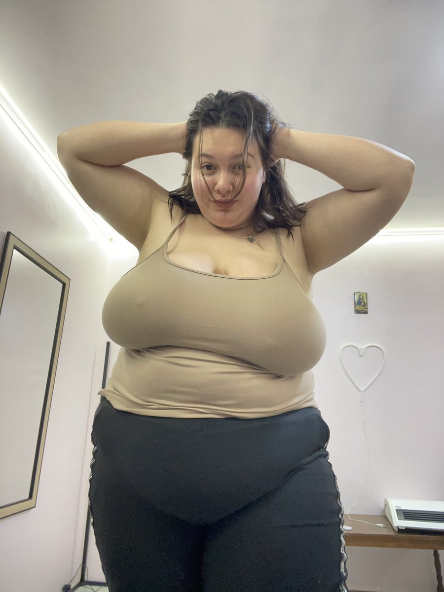 Rebeka✨ tweet media